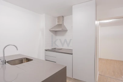 Apartamento T1 para Venda em Misericórdia