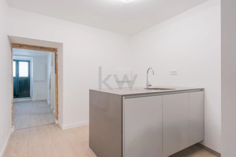 Apartamento T1 para Venda em Misericórdia Foto 13