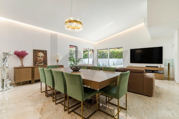 Moradia T5 para Venda em Cascais e Estoril Foto 10