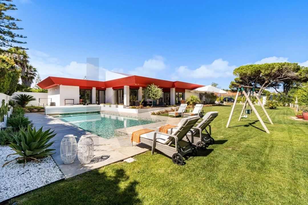 Moradia T5 para Venda em Cascais e Estoril Foto 1