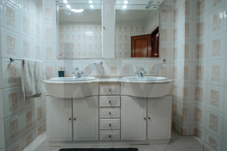 Apartamento T3 para Venda em Canedo, Vale e Vila Maior Foto 28