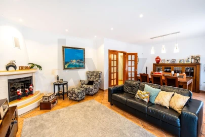 Moradia T3 para Venda em Ericeira