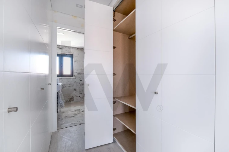 Apartamento T2 para Venda em Ericeira Foto 12