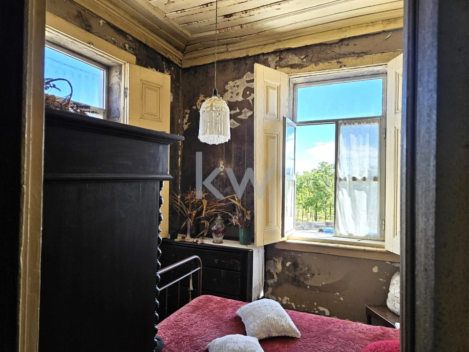 Moradia T4 para Venda em Tourais e Lajes Foto 11