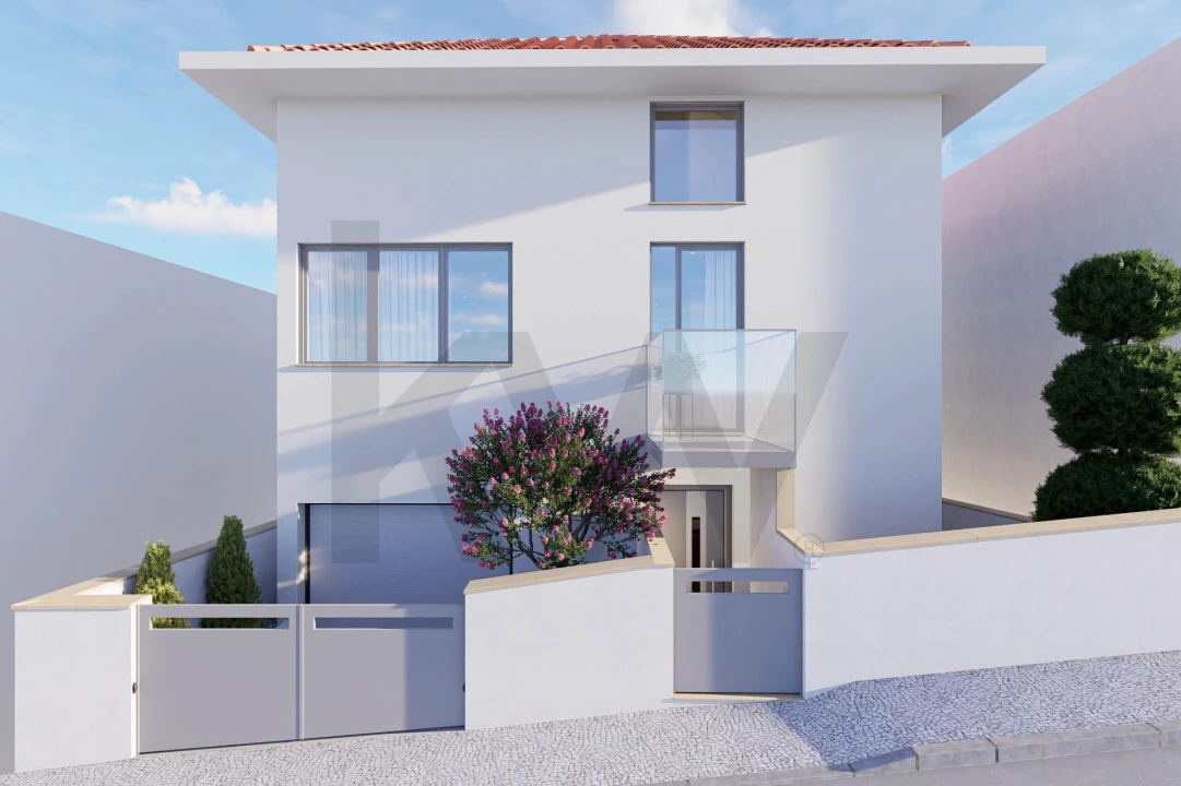 Moradia T5 para Venda em Eiras e São Paulo de Frades Foto 1