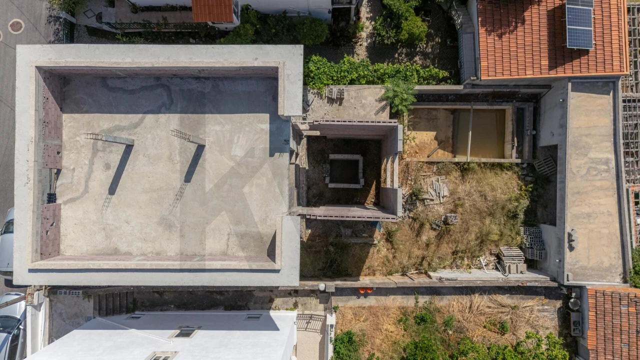 Moradia T5 para Venda em Eiras e São Paulo de Frades Foto 27