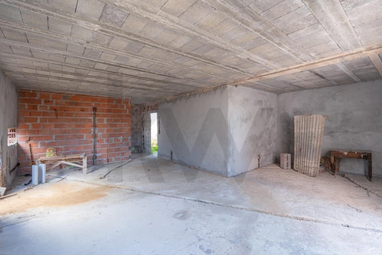 Moradia T5 para Venda em Eiras e São Paulo de Frades Foto 10