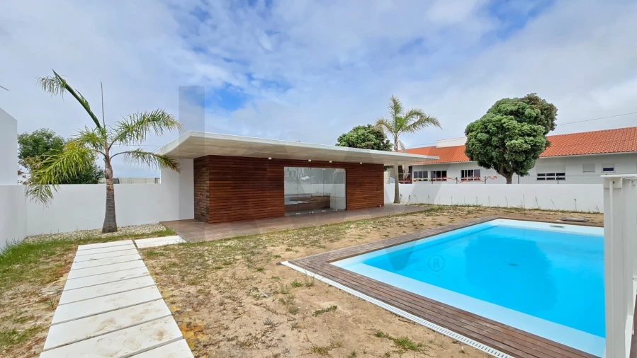 Apartamento T2 para Arrendamento em Gafanha da Nazaré Foto 37