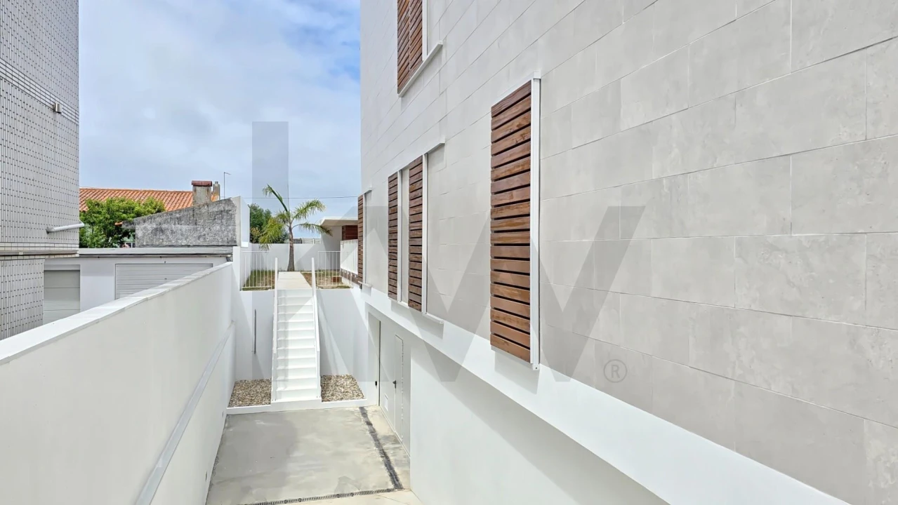 Apartamento T2 para Arrendamento em Gafanha da Nazaré Foto 34