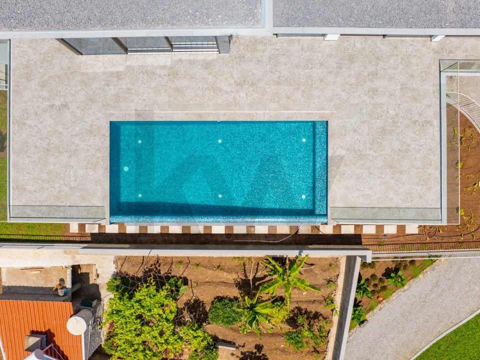 Moradia T3 para Venda em Estreito da Calheta Foto 38