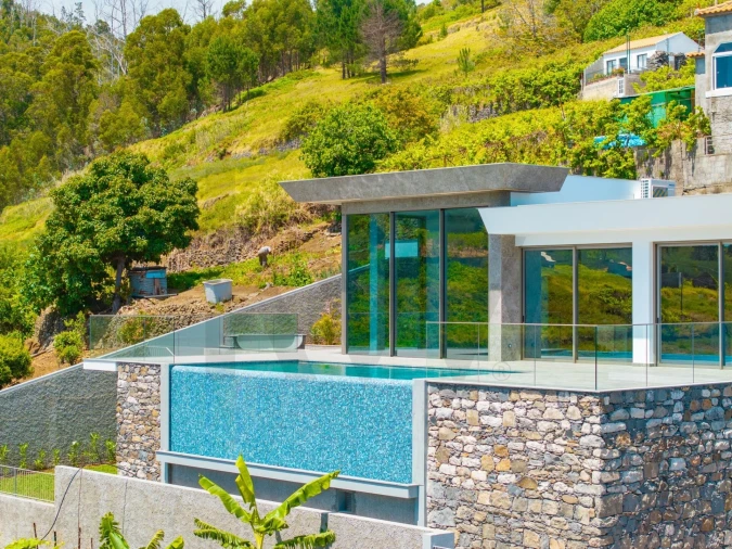 Moradia T3 para Venda em Estreito da Calheta Foto 37