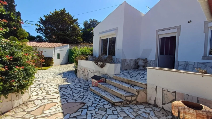 Moradia T3 para Venda em Roliça Foto 18