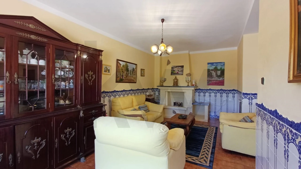 Moradia T3 para Venda em Roliça Foto 9