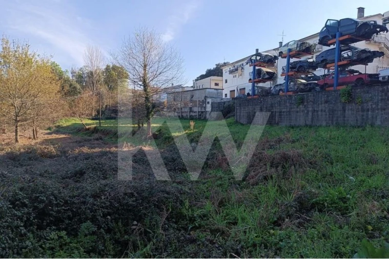 Terreno para Venda em Loureira Foto 16