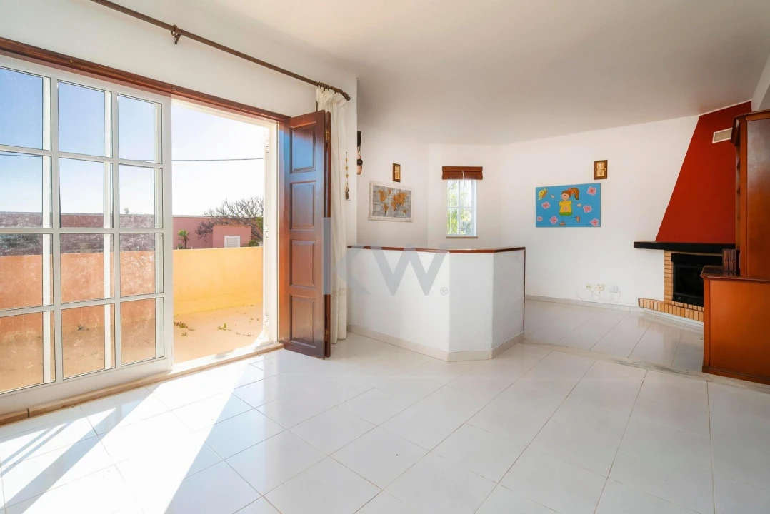 Moradia T4 para Venda em Alcantarilha e Pêra Foto 2