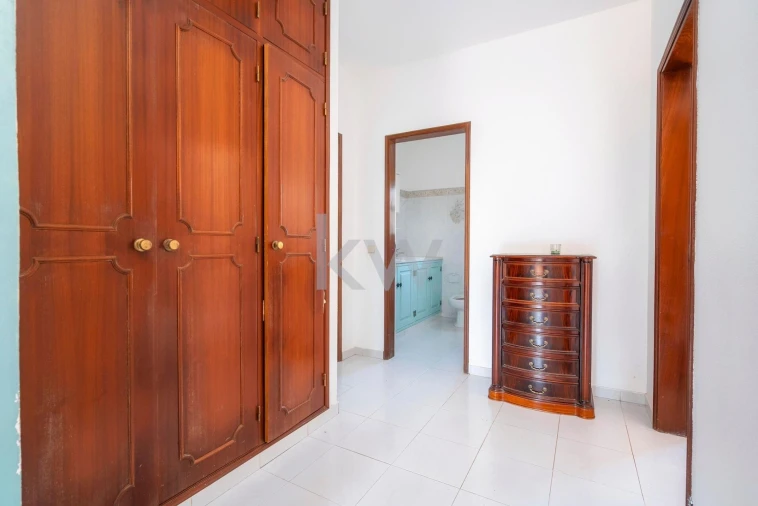 Moradia T4 para Venda em Alcantarilha e Pêra Foto 29