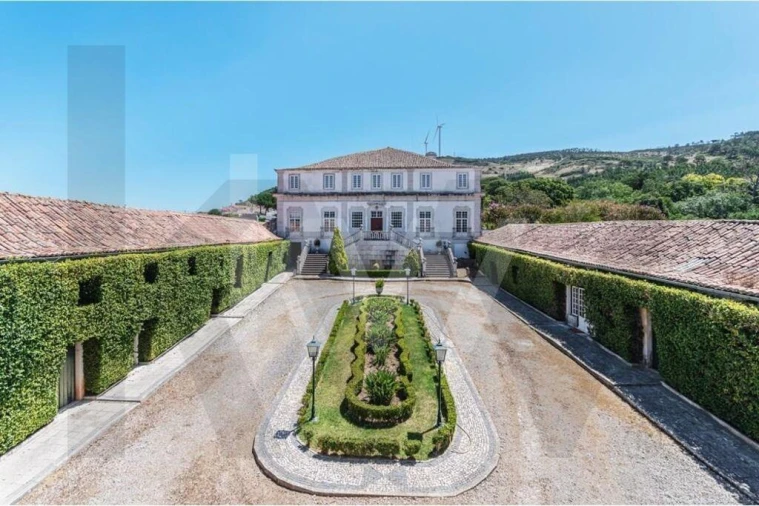 Quinta T21 para Venda em Maxial e Monte Redondo Foto 1