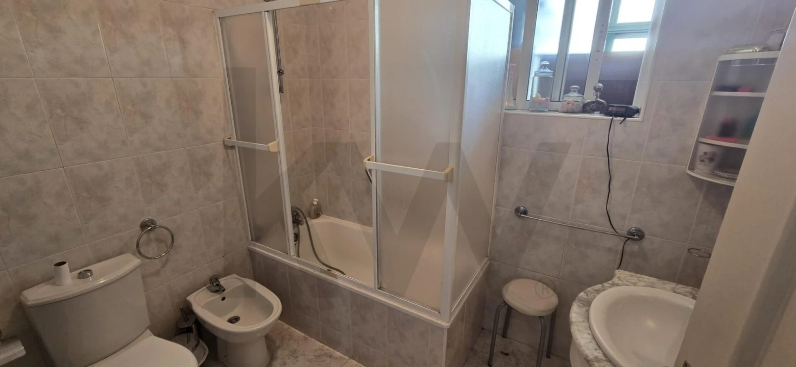 Apartamento T4 para Venda em Ponta Delgada (São José) Foto 8