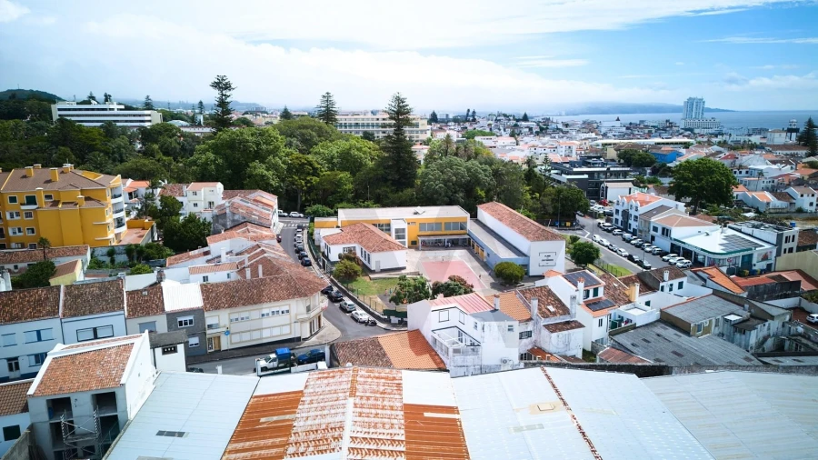Apartamento T4 para Venda em Ponta Delgada (São José) Foto 5
