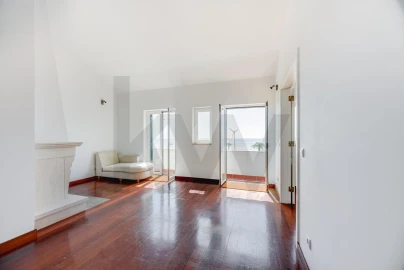 Apartamento T2 para Venda em Cascais e Estoril