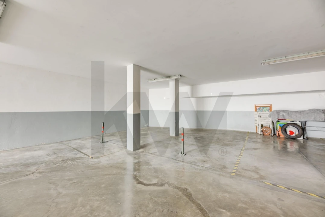 Apartamento T2 para Venda em Cascais e Estoril Foto 51