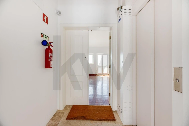 Apartamento T2 para Venda em Cascais e Estoril Foto 49