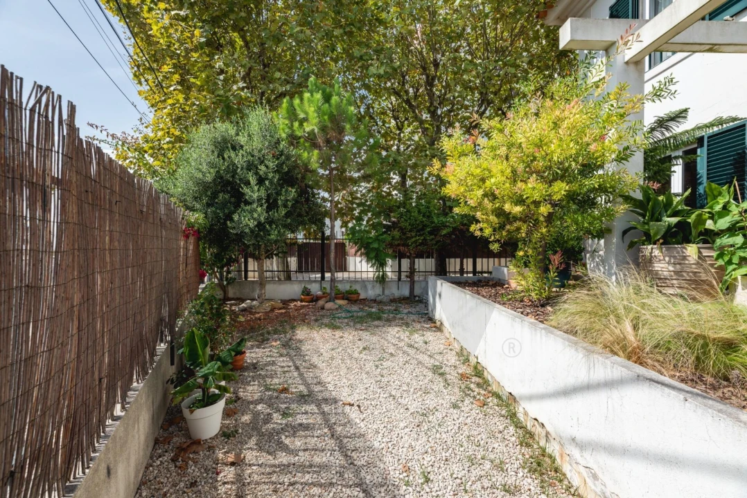 Apartamento T2 para Venda em Cascais e Estoril Foto 57