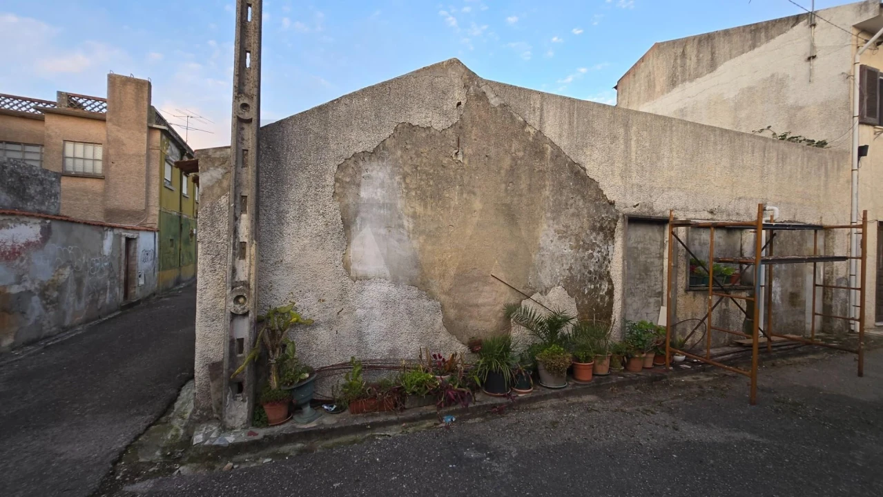 Moradia T3 para Venda em Granja do Ulmeiro Foto 4