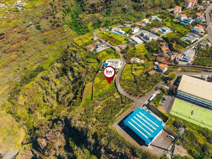 Terreno para Venda em Arco da Calheta Foto 16