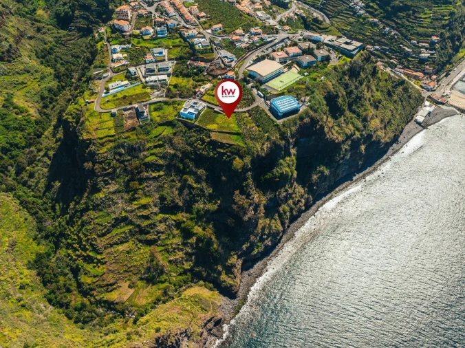 Terreno para Venda em Arco da Calheta Foto 13