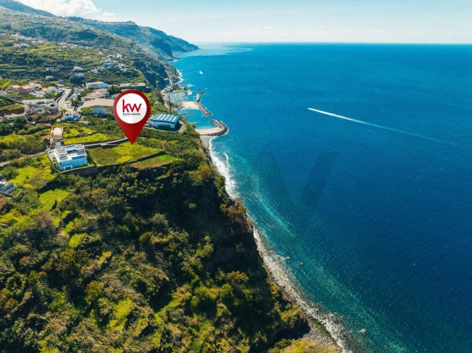 Terreno para Venda em Arco da Calheta Foto 12