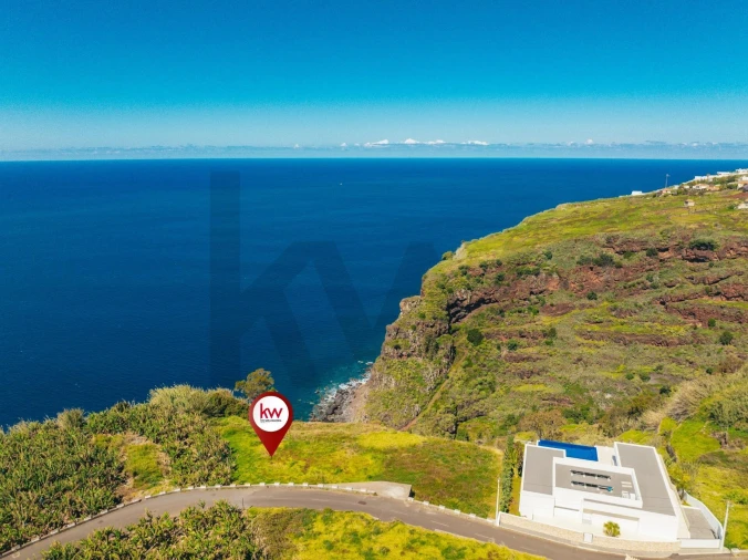 Terreno para Venda em Arco da Calheta Foto 18