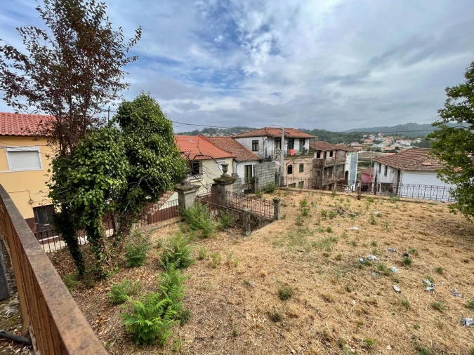 Moradia T5 para Venda em Arco de Baúlhe e Vila Nune Foto 19