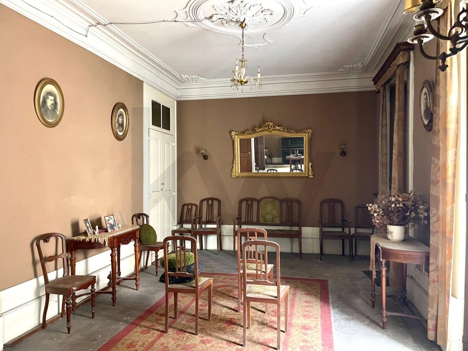 Moradia T5 para Venda em Arco de Baúlhe e Vila Nune Foto 10