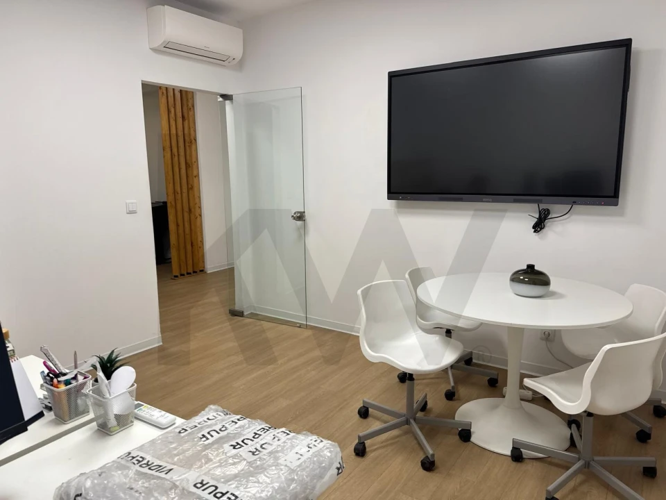 Armazém para Venda em Custóias, Leça do Balio e Guifões Foto 17