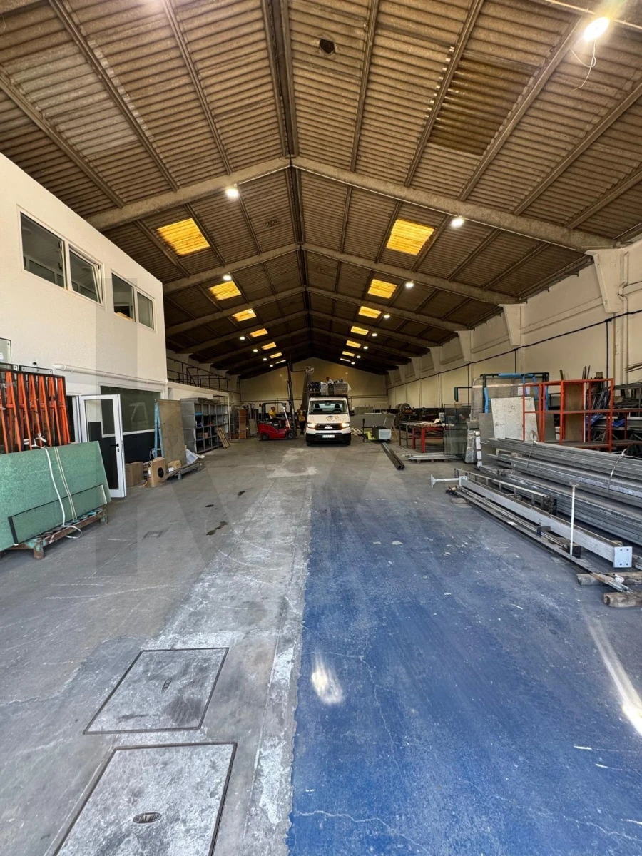 Armazém para Venda em Custóias, Leça do Balio e Guifões Foto 2