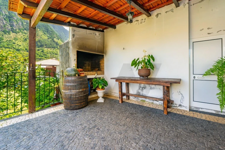 Moradia T5 para Venda em São Vicente Foto 27