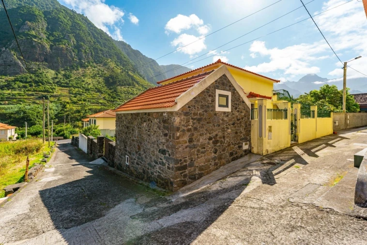 Moradia T5 para Venda em São Vicente Foto 59