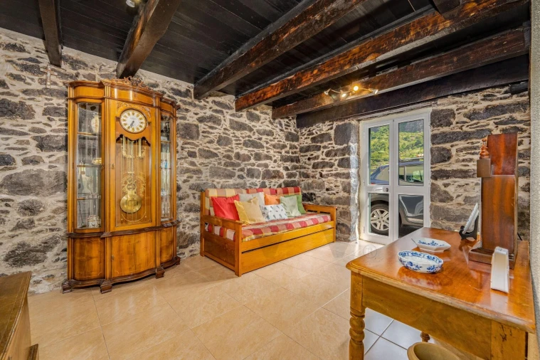 Moradia T5 para Venda em São Vicente Foto 14