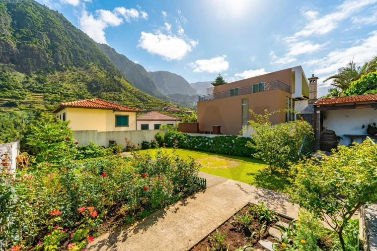 Moradia T5 para Venda em São Vicente Foto 99