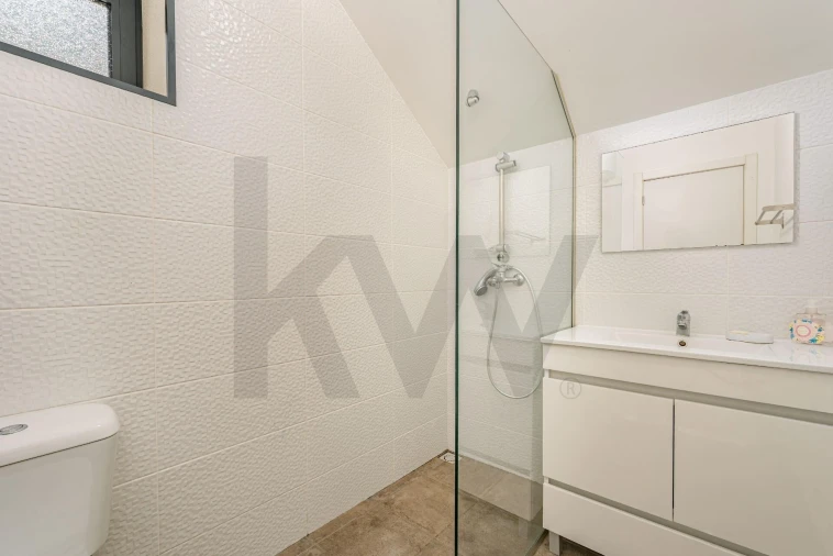 Moradia T5 para Venda em São Vicente Foto 34