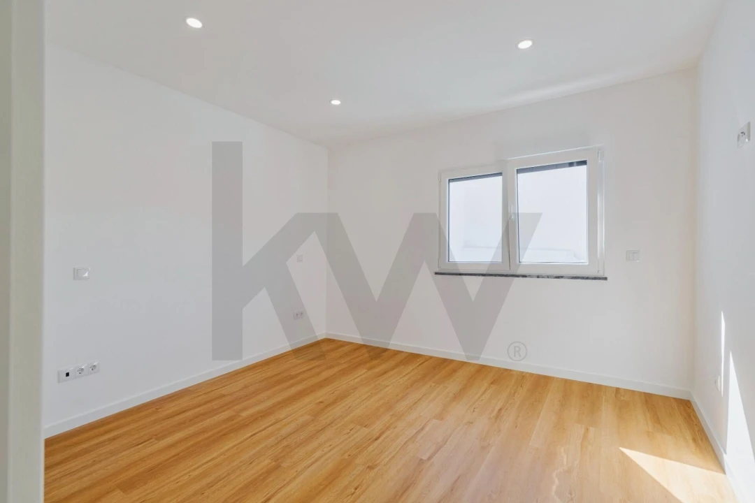 Moradia T3 para Venda em Almada, Cova da Piedade, Pragal e Cacilhas Foto 23