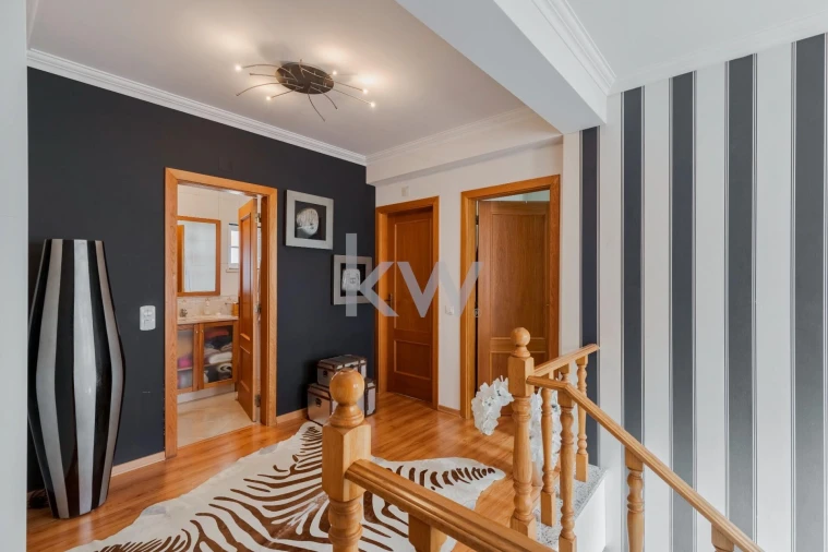 Moradia T4 para Venda em Santo Andre Foto 2