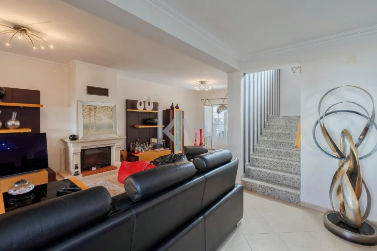 Moradia T4 para Venda em Santo Andre Foto 6