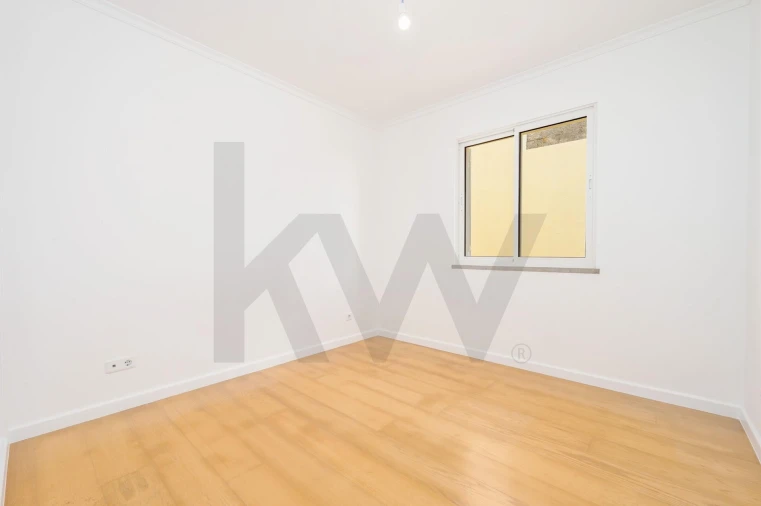 Moradia T3 para Venda em Caniço Foto 28