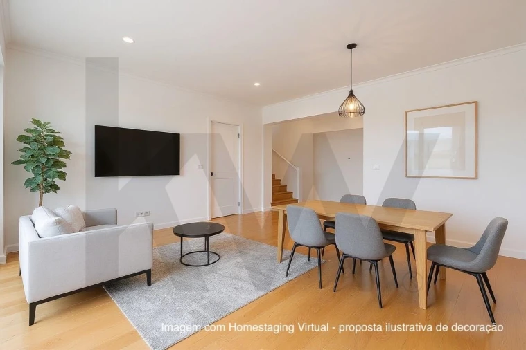 Moradia T3 para Venda em Caniço Foto 10