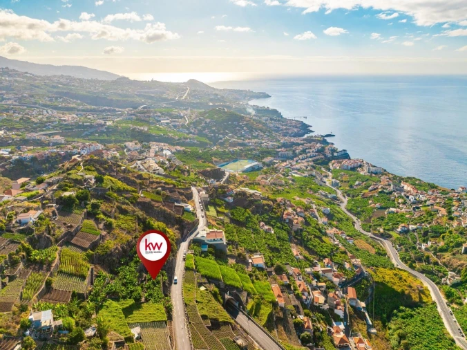 Terreno para Venda em Camara de Lobos Foto 12