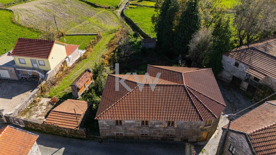 Moradia T3 para Venda em Ruivães e Campos Foto 9