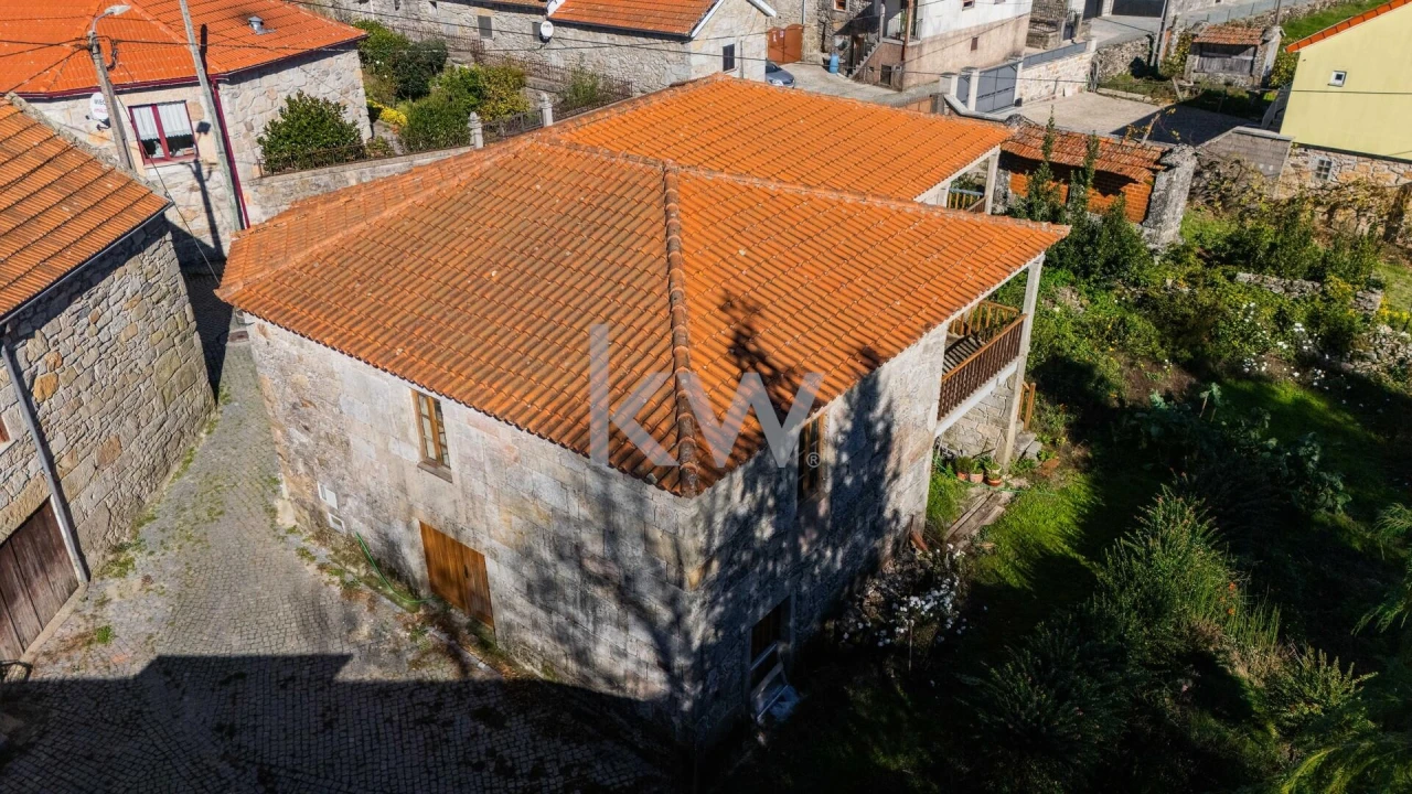 Moradia T3 para Venda em Ruivães e Campos Foto 7