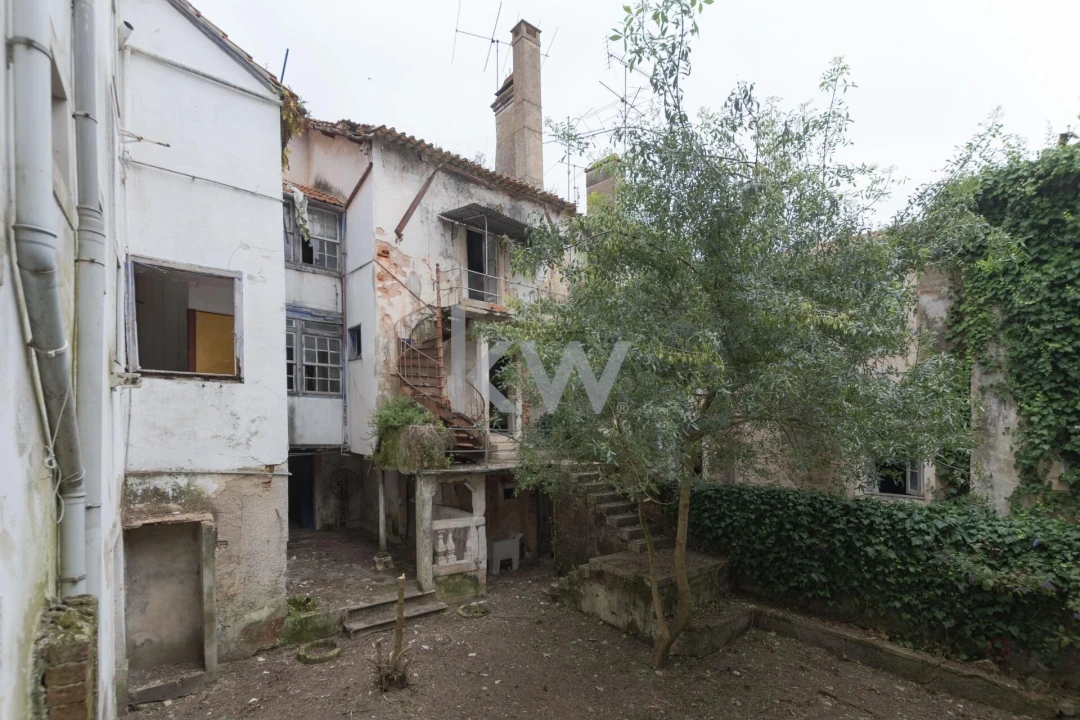 Prédio para Venda em Leiria, Pousos, Barreira e Cortes Foto 5